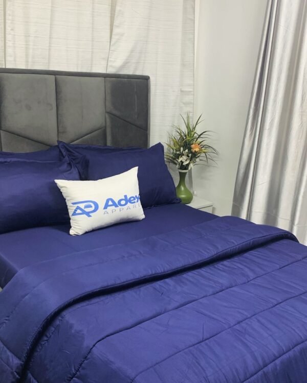 PLAIN NAVY BLUE 4/6 DUVET SET (TURKEY COTTON)